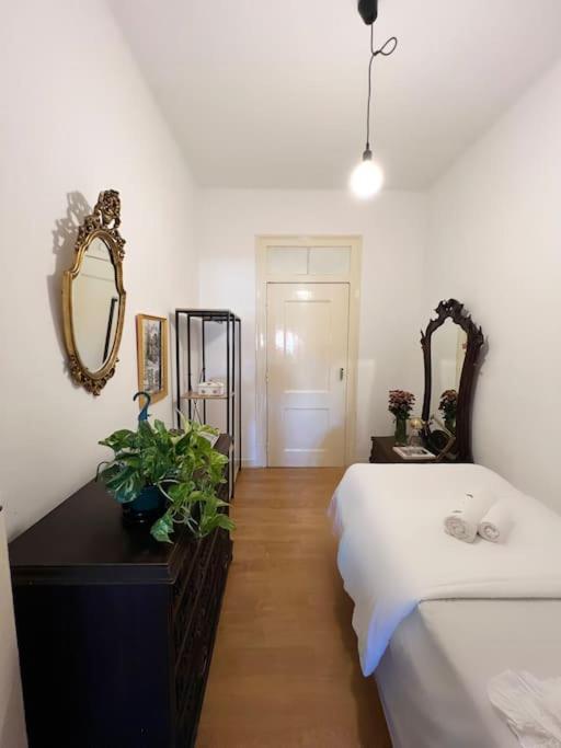 Quarto Nos Anjos Apartment *